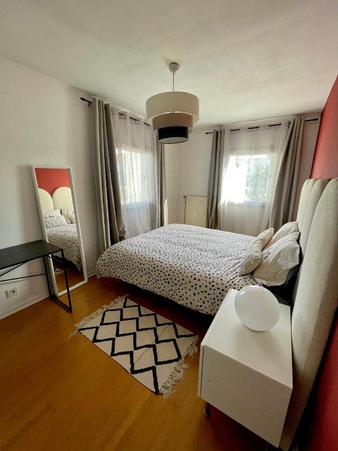 Appartamento Le Duplex Paris Basilique Stade De France Saint-Denis  Esterno foto